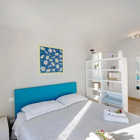 Old City Apartment Seaview Bordighera Esterno foto