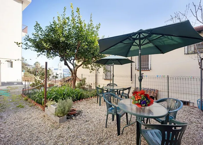 Old City Apartment Seaview